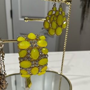 Accessories matching set